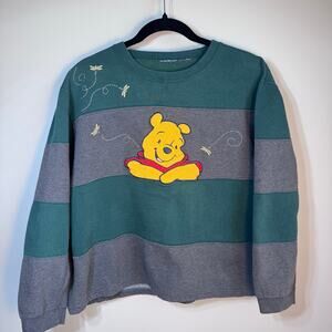 Vintage 90's Women's M Disney Pooh 100 Acre Collection Pullover- Green & Gray